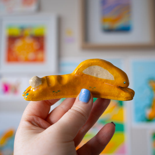 Bunny Brush Minder / Yellow