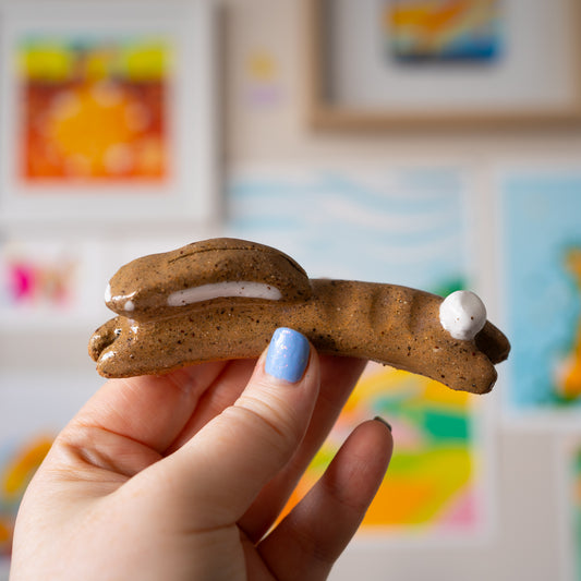 Bunny Brush Minder / Speckled Natural Clay 2